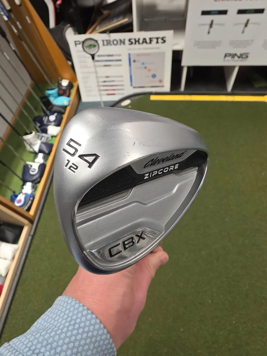 As New Cleveland CBX Zipcore Sand Wedge - Image 2