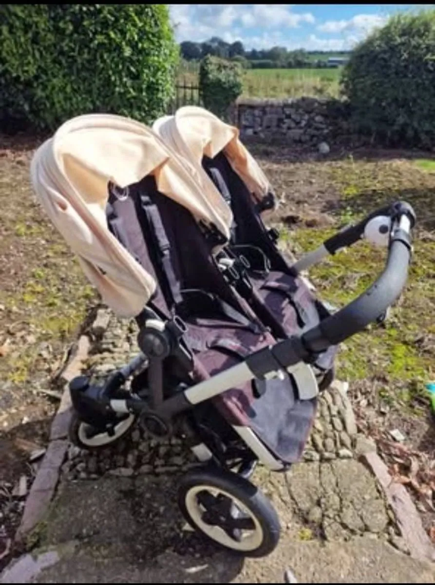 Bugaboo Donkey & attachments - Image 1