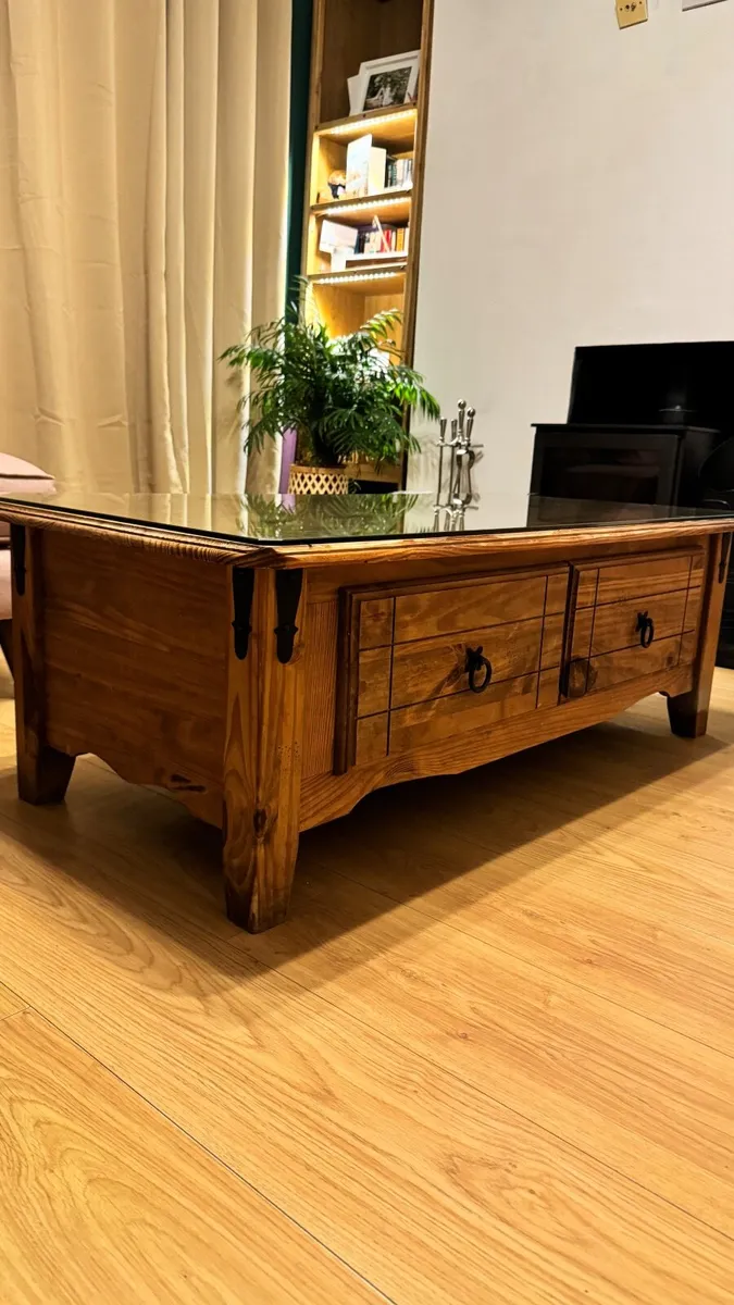 Coffee table - Image 1