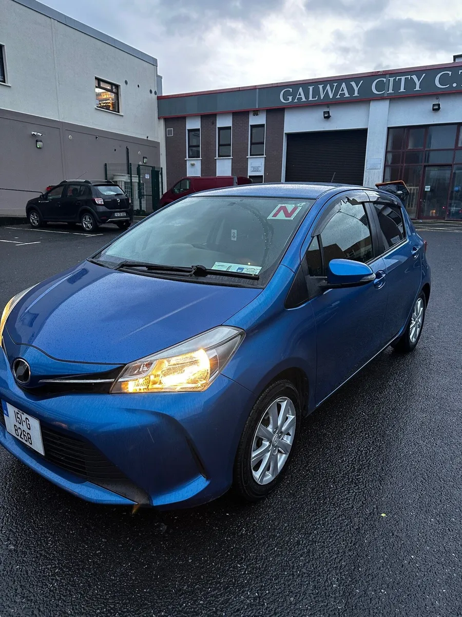 Toyota Vitz 2015 - Image 2