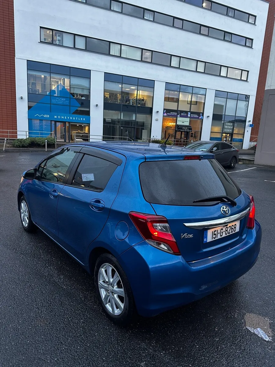 Toyota Vitz 2015 - Image 4