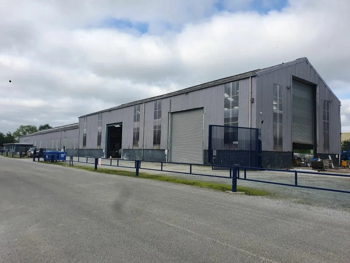 Munster Farm Shed Repairs & Painting - Image 2