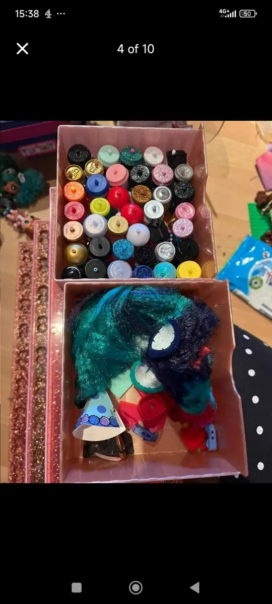 Lol house and accessories - Image 4