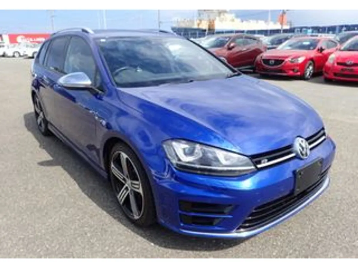 Volkswagen Golf R 2.0 PETROL 4WD AUTOMATIC, FULL L - Image 1