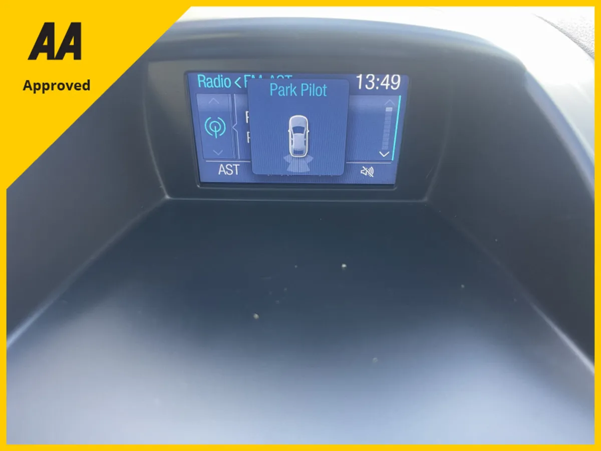 Ford Fiesta TITANIUM 1.0 FREE DELIVERY - Image 3