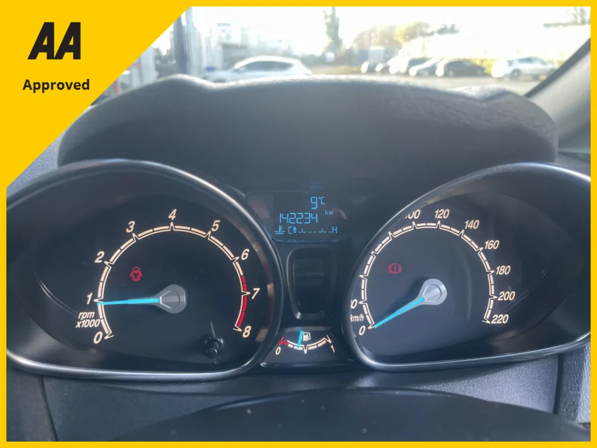 Ford Fiesta TITANIUM 1.0 FREE DELIVERY - Image 4