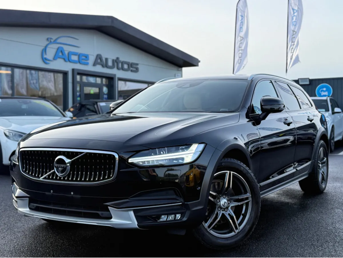 Volvo V90 CROSS COUNTRY 4WD D4 - 2.0L DIESEL - AUT - Image 1