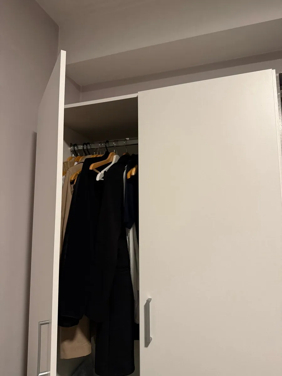 Wardrobe FANDRUP 97x176 2 doors 3 drawers white - Image 2