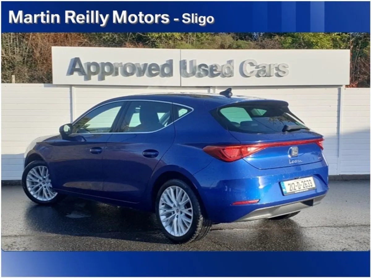 SEAT Leon DSG 204 HP E-Hybrid Xc - Image 3