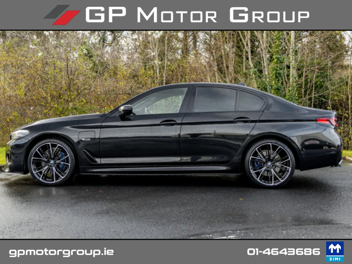 BMW 5-Series 530E XDRIVE M SPORT M PERFORMANCE *1 - Image 3