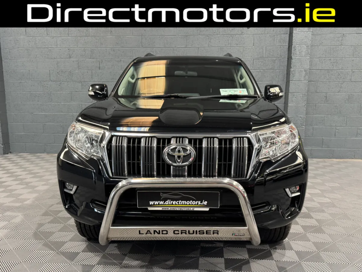 Toyota Land Cruiser BUSINESS 19 AUTO low miles - Image 4