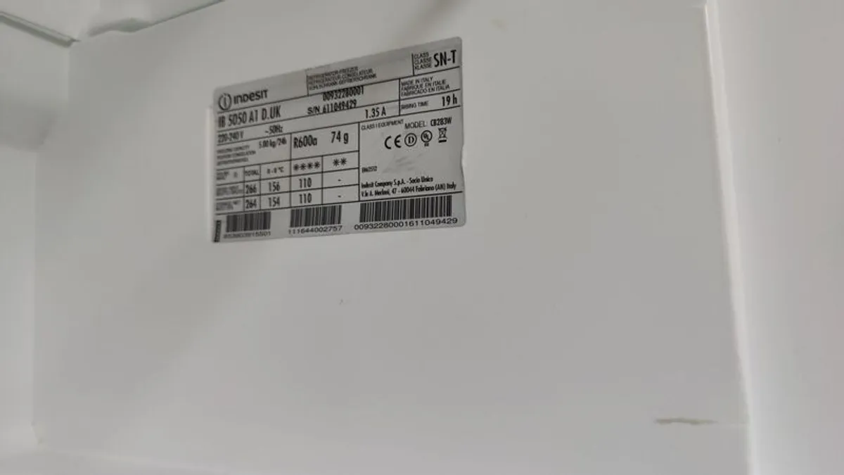 Indesit Fridge Freezer - Image 2