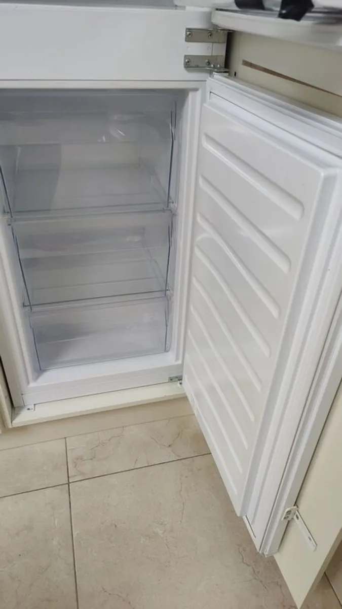 Indesit Fridge Freezer - Image 3