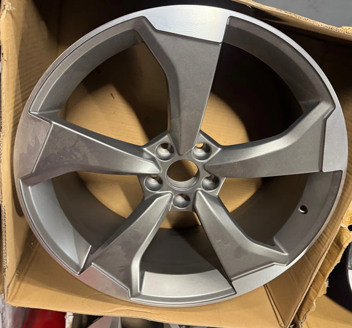 19” Ttrs rs3 grey / pol