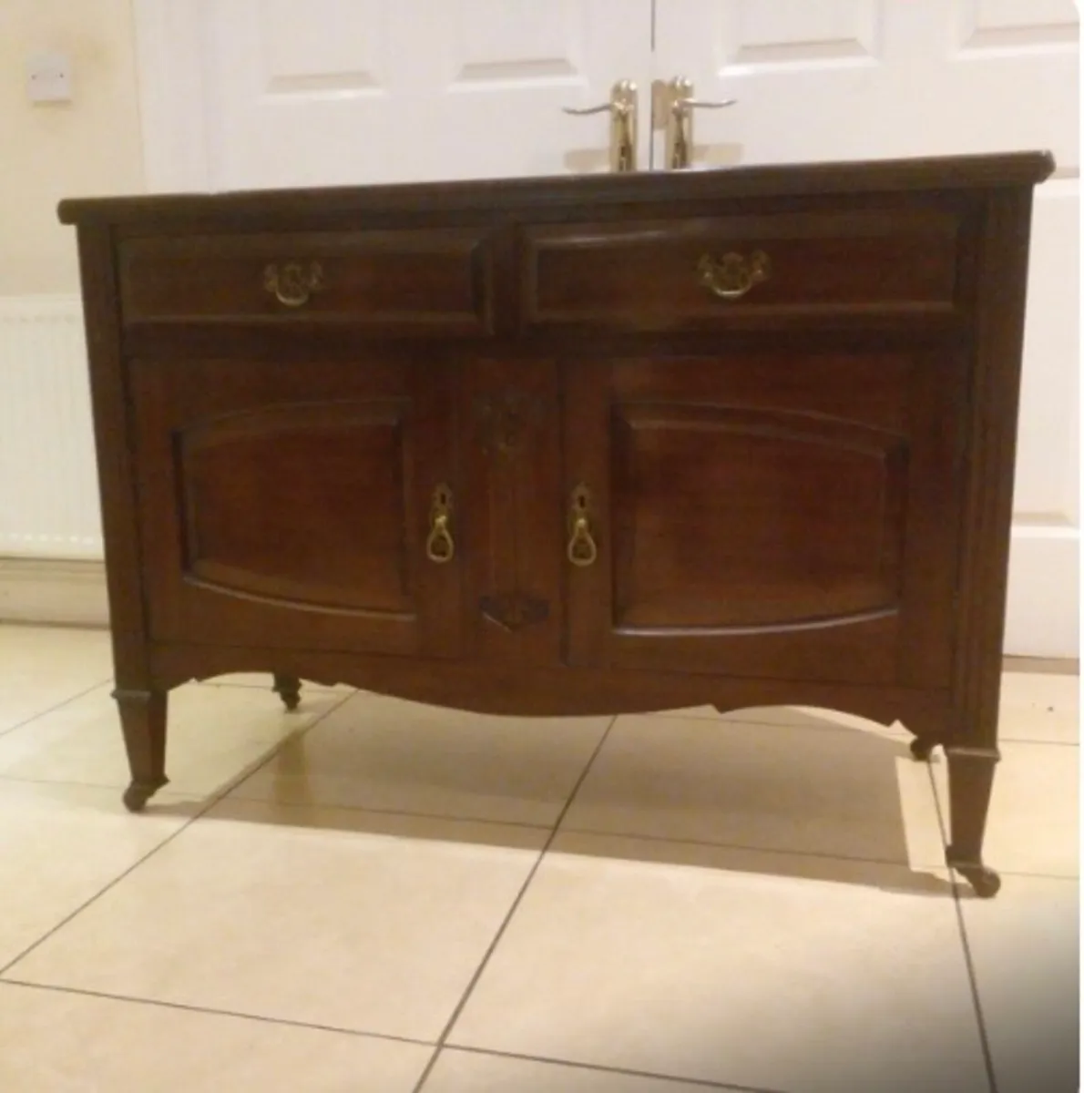 Antique French low size linen dresser