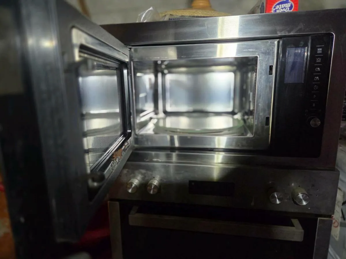 Beko microwave - Image 2