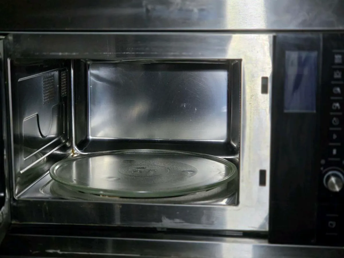 Beko microwave - Image 3