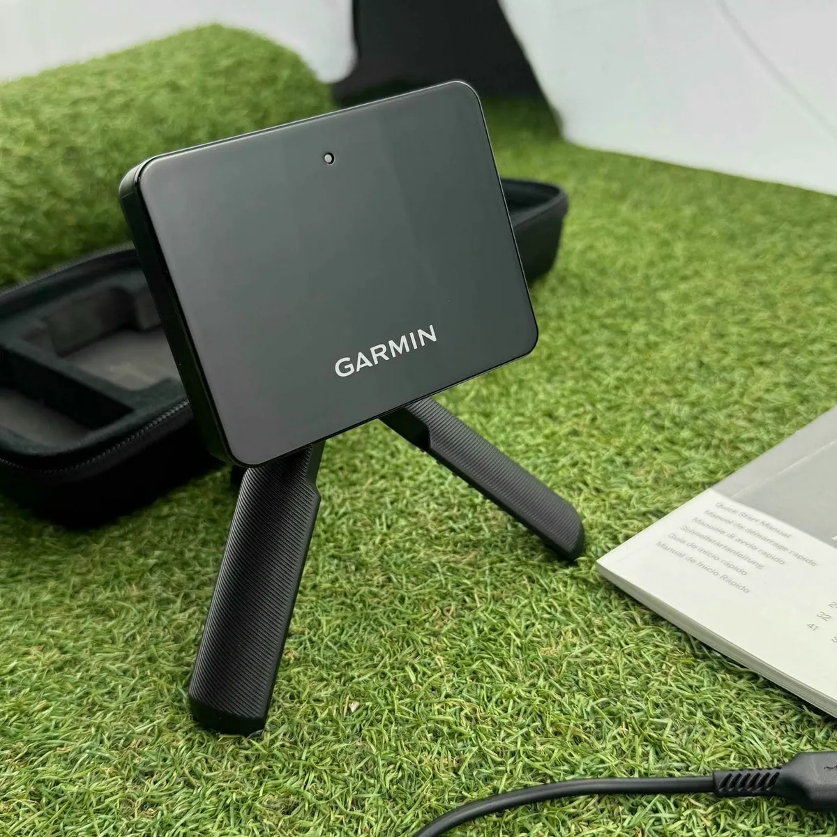 Garmin Approach R10 Portable Golf Launch Monitor - Image 3