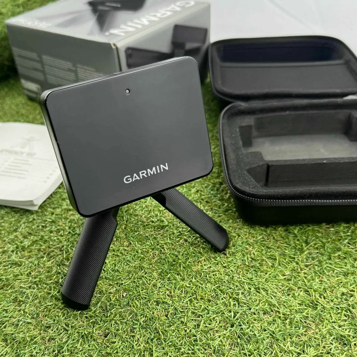 Garmin Approach R10 Portable Golf Launch Monitor - Image 4