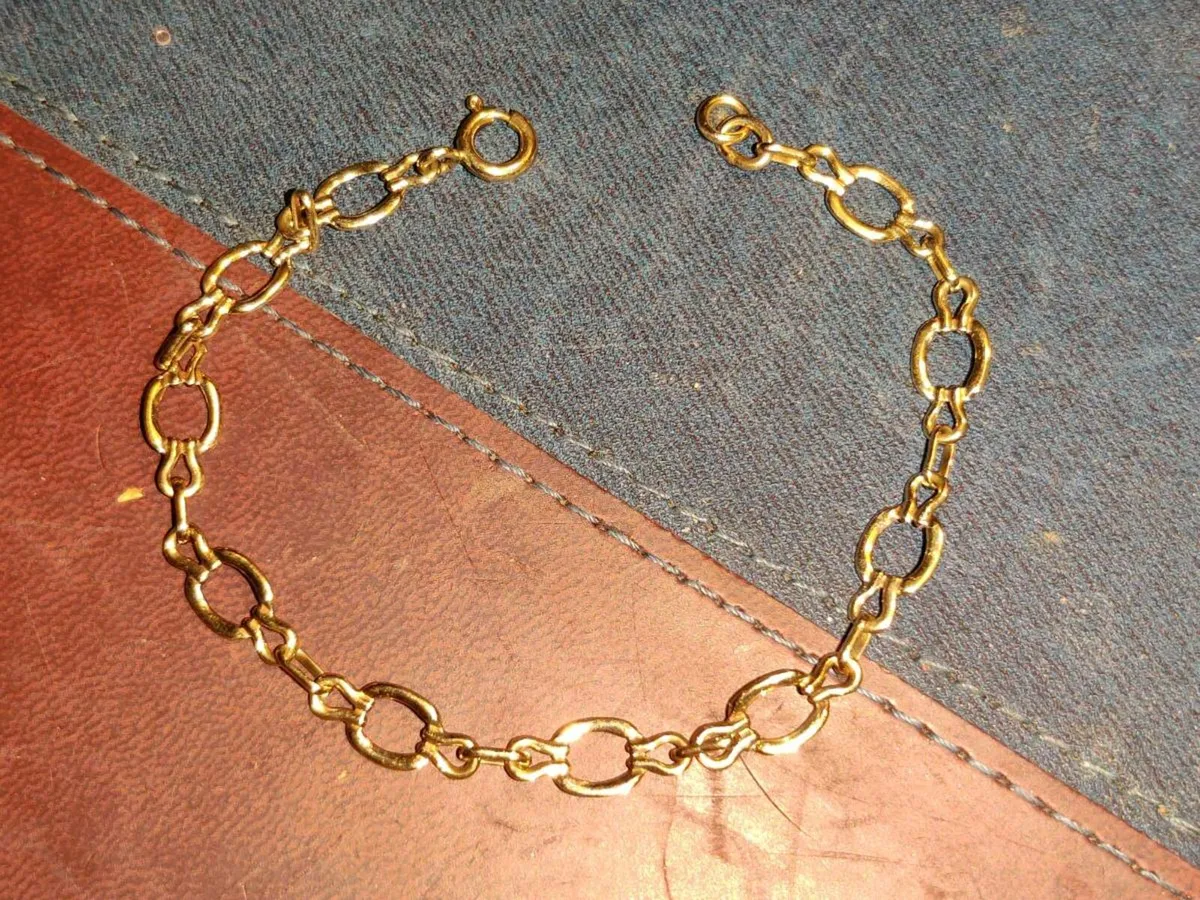 CIRCLE LINKS 9CT Gold 3. 59 Grams New 8"Bracelet ! - Image 1