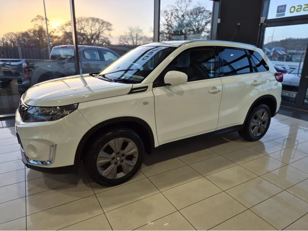 Suzuki Vitara 1.5 S1-HEV SZ-T AGS 5DR AUTO - Image 1