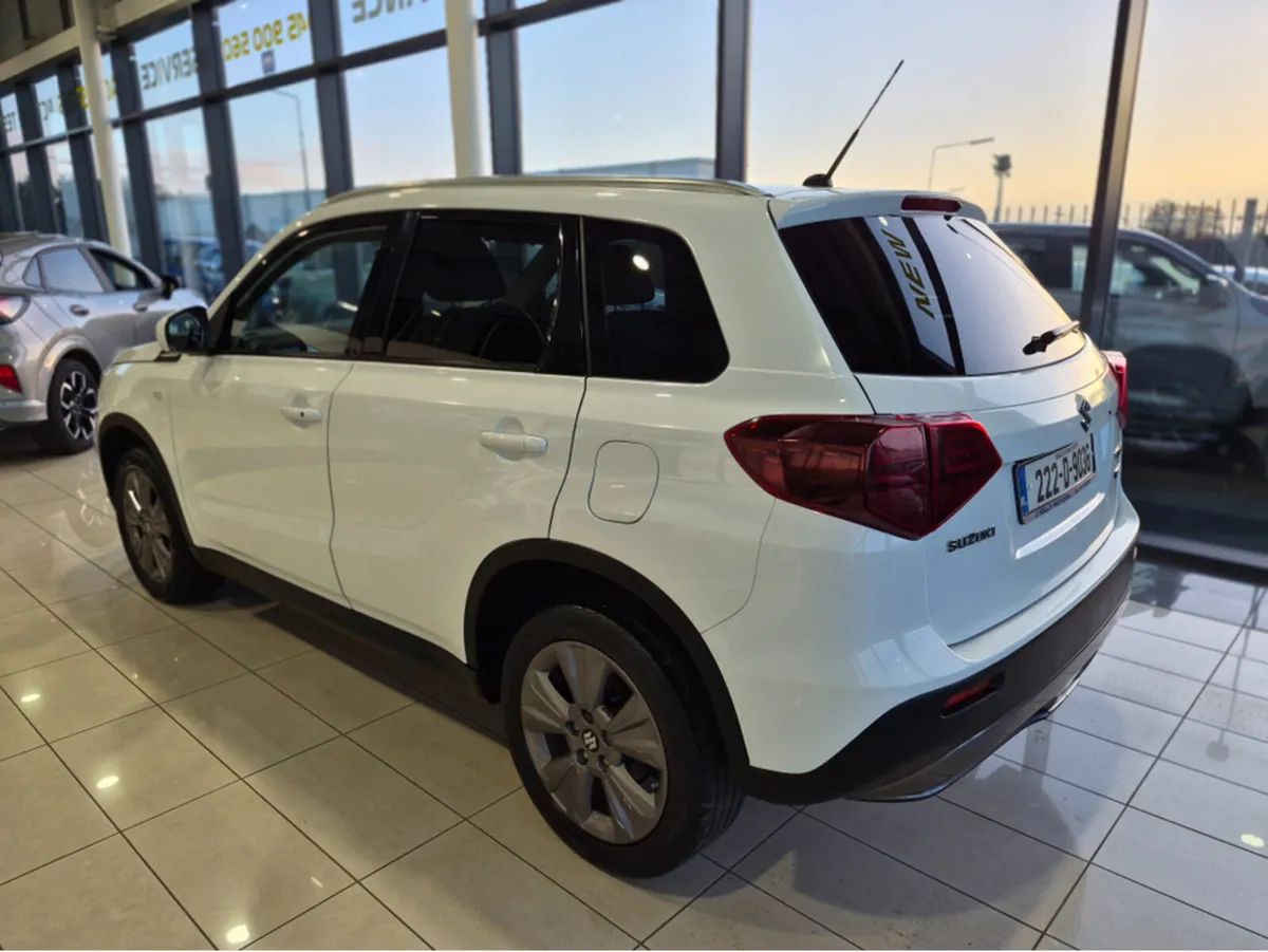 Suzuki Vitara 1.5 S1-HEV SZ-T AGS 5DR AUTO - Image 4