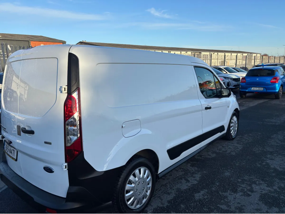 Ford Transit Connect BASE LWB 1.5 75PS M6 3 3DR - Image 3