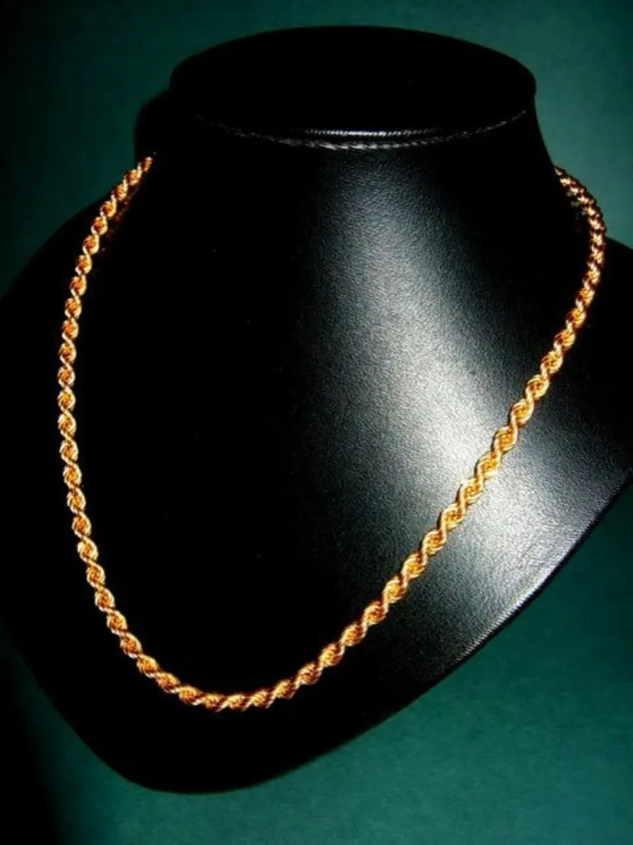 Vintage Hallmarked Substantial 9ct Gold Chain 20" - Image 2