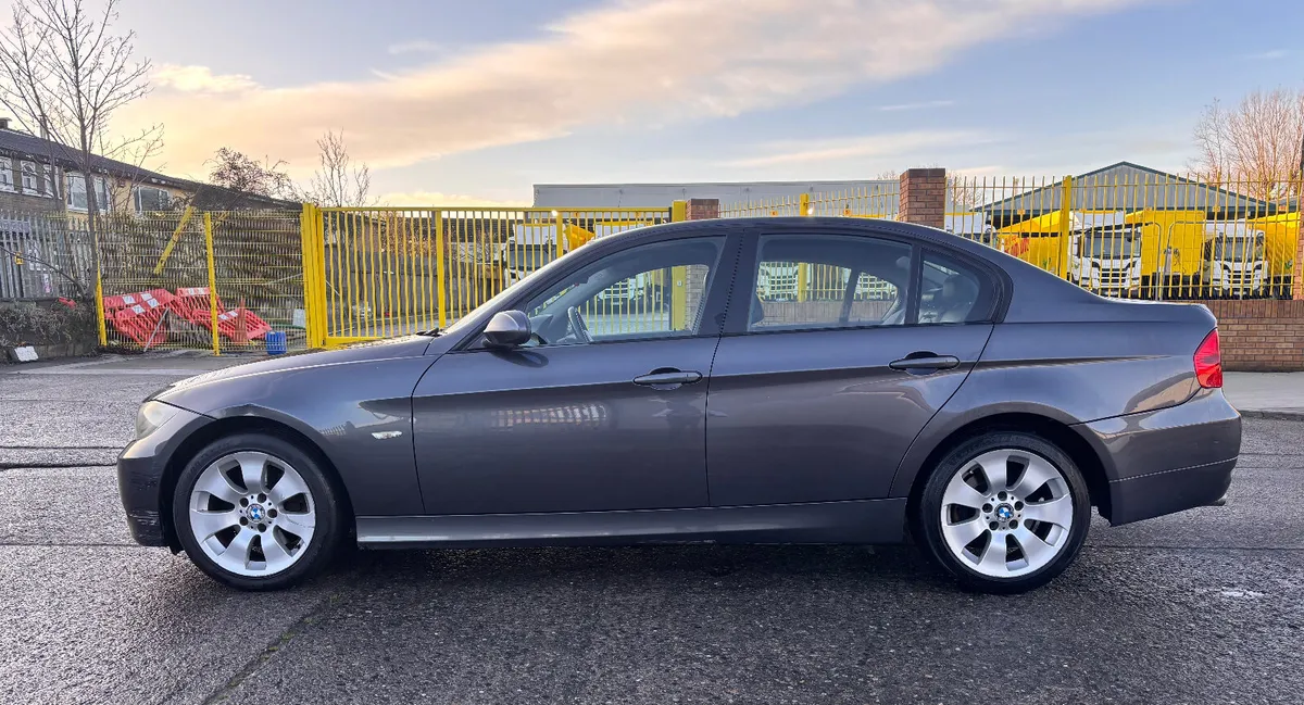 BMW 3-Series 2008 *FRESH NCT* SERVICED* - Image 4