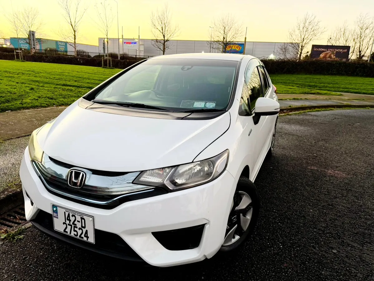 Honda fit 2014 hybrid Only 116k kms driven - Image 1
