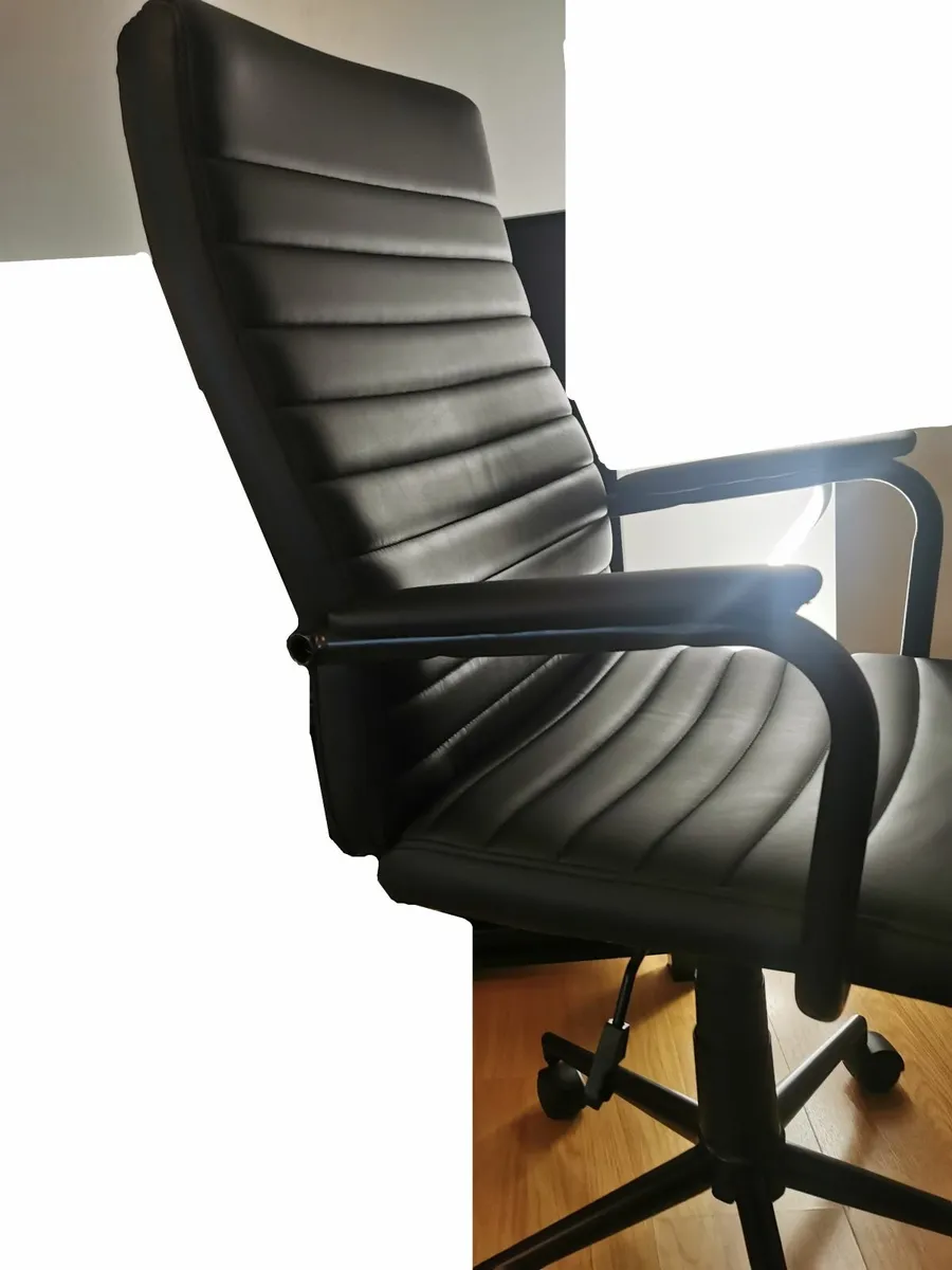 Office Chair - Image 3