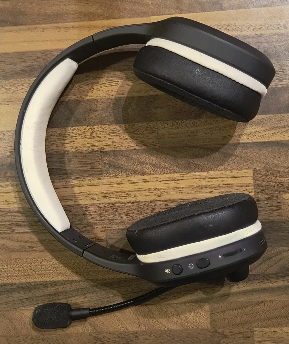 Wireless Gaming Headsets Bluetooth - Image 1