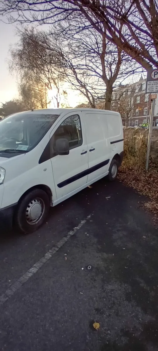 Peugeot Expert 2008 cvrt and taxed - Image 2