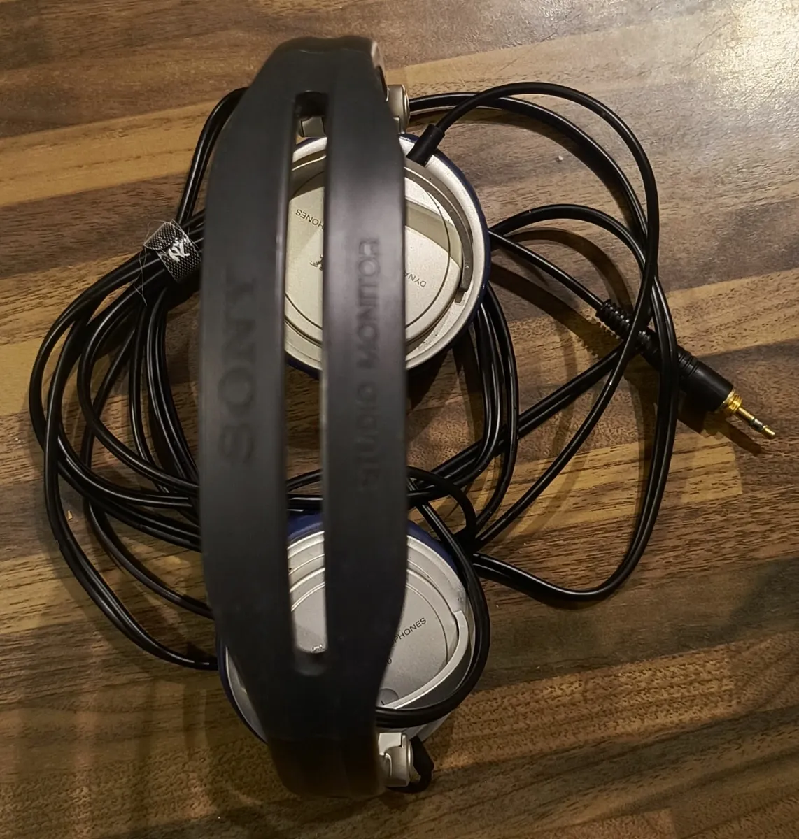 Sony MDR-V300 Studio Monitor - Image 3