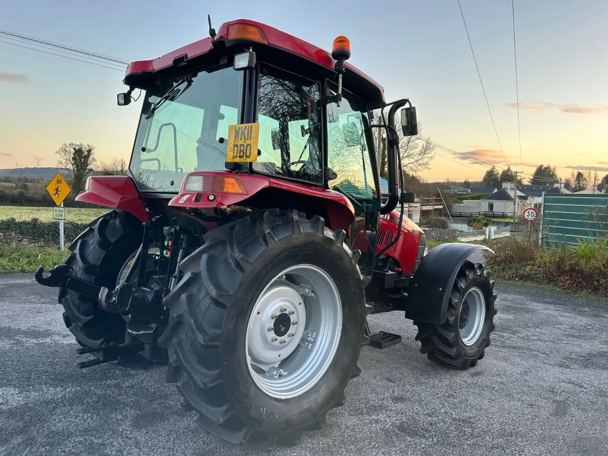 2011 Case JXU85 - Image 4