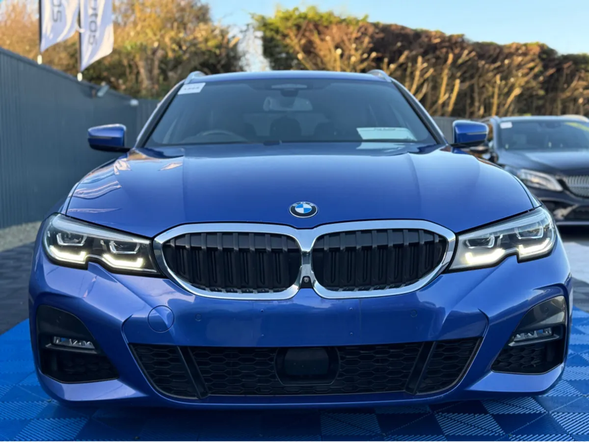 BMW 3-Series M-SPORT X-DRIVE - 2.0L DIESEL - AUTO - Image 4