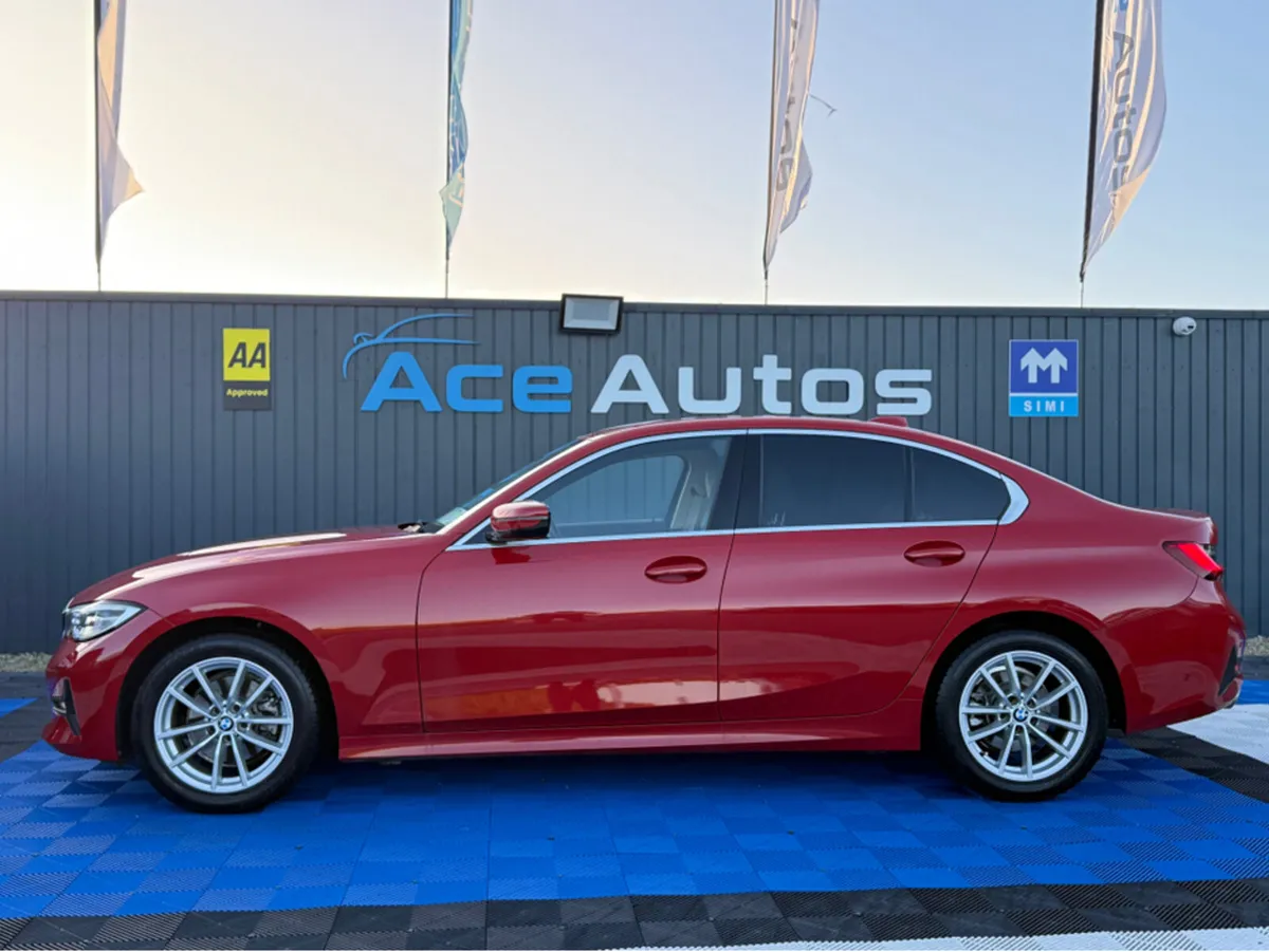 BMW 3-Series ** DEPOSIT TAKEN ** SPORT X-DRIVE - 2 - Image 4