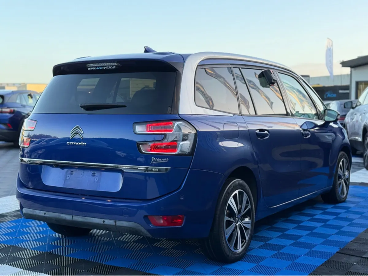 Citroen Grand C4 Picasso EXCLUSIVE - 2.0L DIESEL - - Image 4