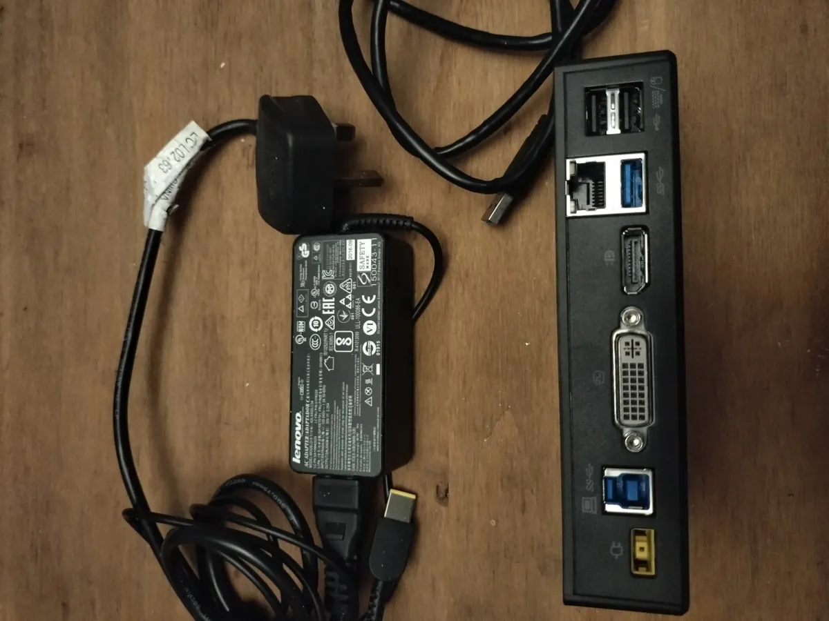 Lenovo ThinkPad USB 3.0 Pro Dock - Image 2
