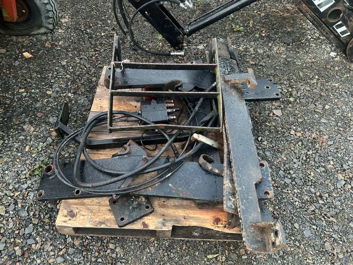 RossMore Loader for Zetor 6340 - Image 2