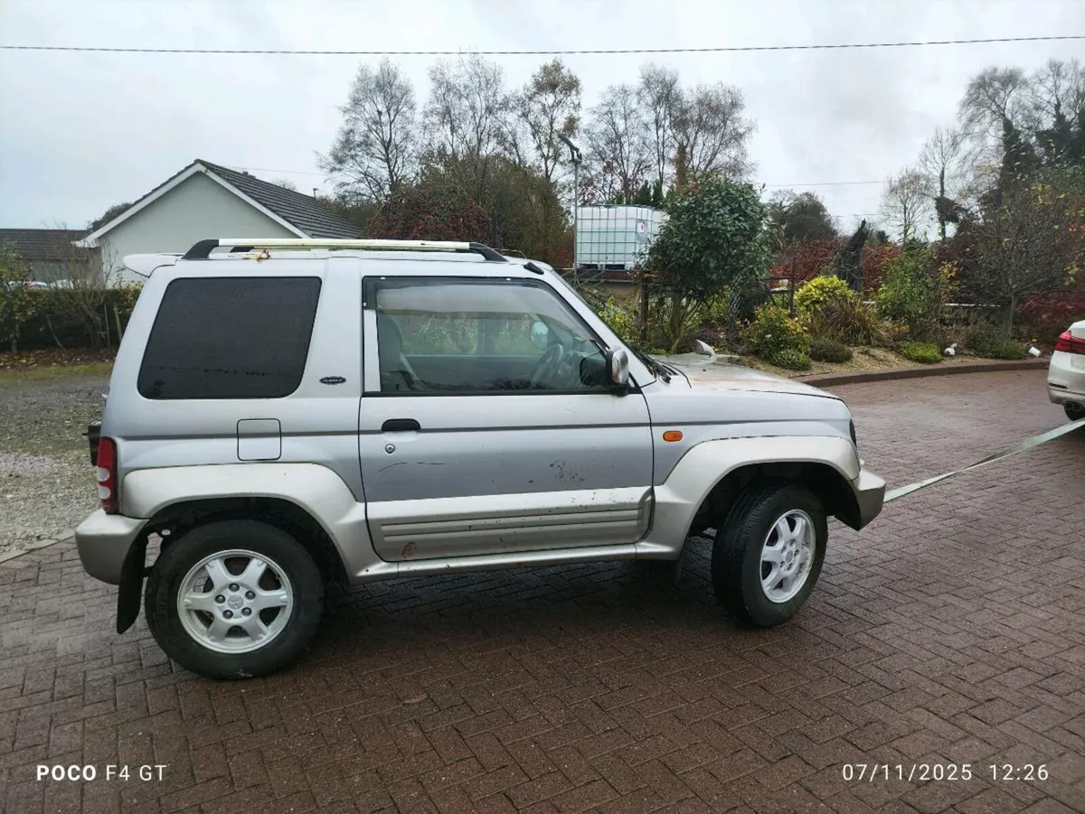 Mitsubishi pajero - Image 2