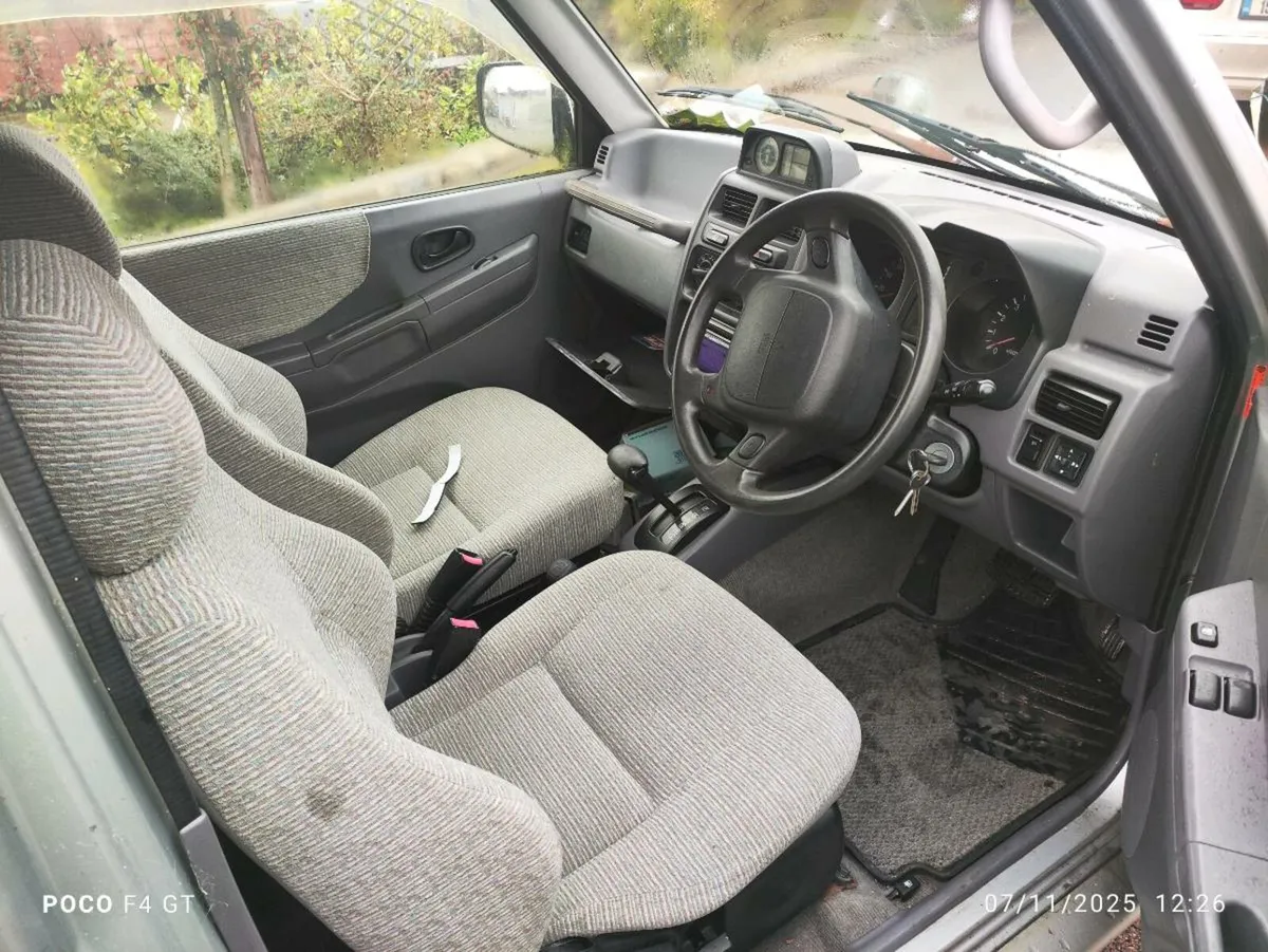 Mitsubishi pajero - Image 3