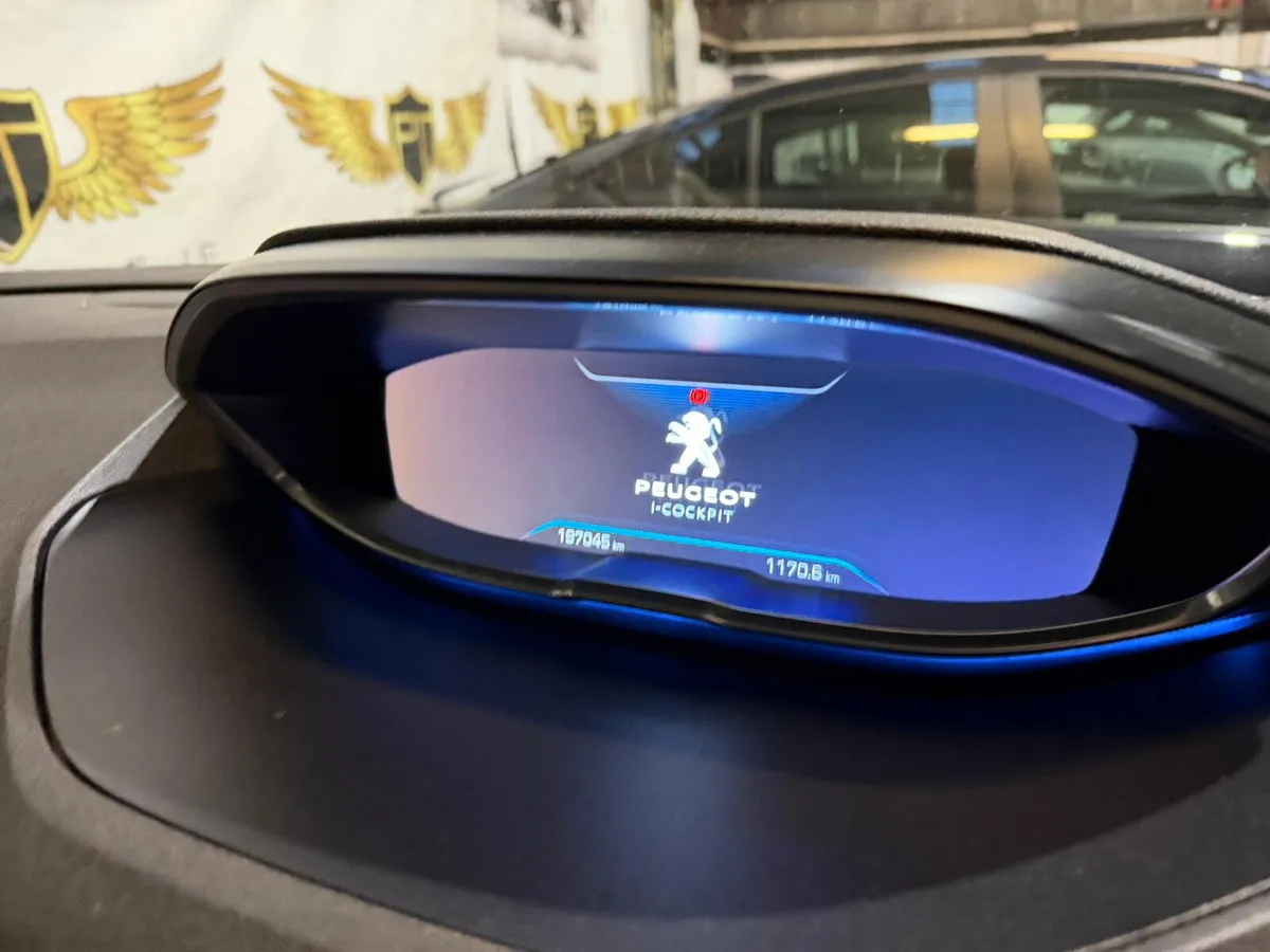 2017 PEUGEOT 3008 ACTIVE 1.6 DIESEL BLUE HDI - Image 3