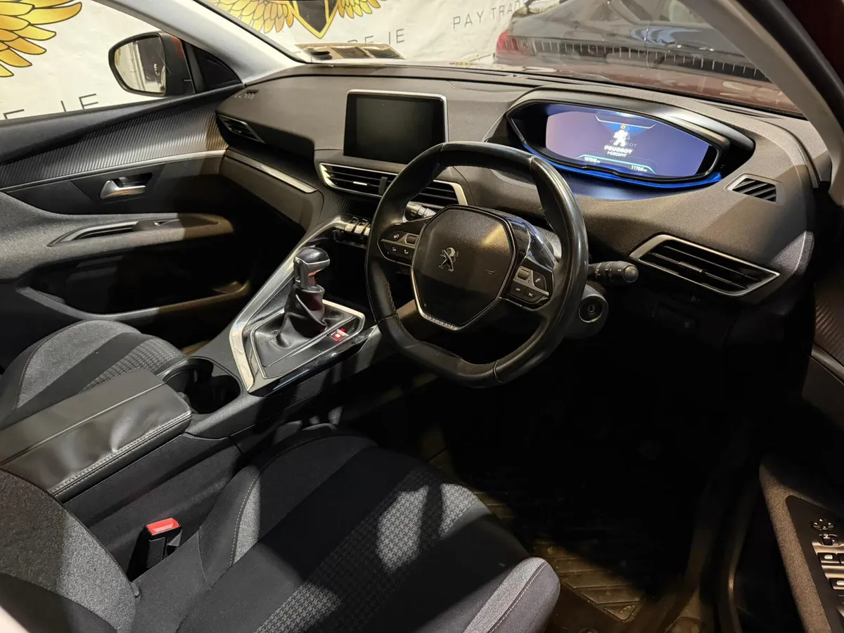 2017 PEUGEOT 3008 ACTIVE 1.6 DIESEL BLUE HDI - Image 2