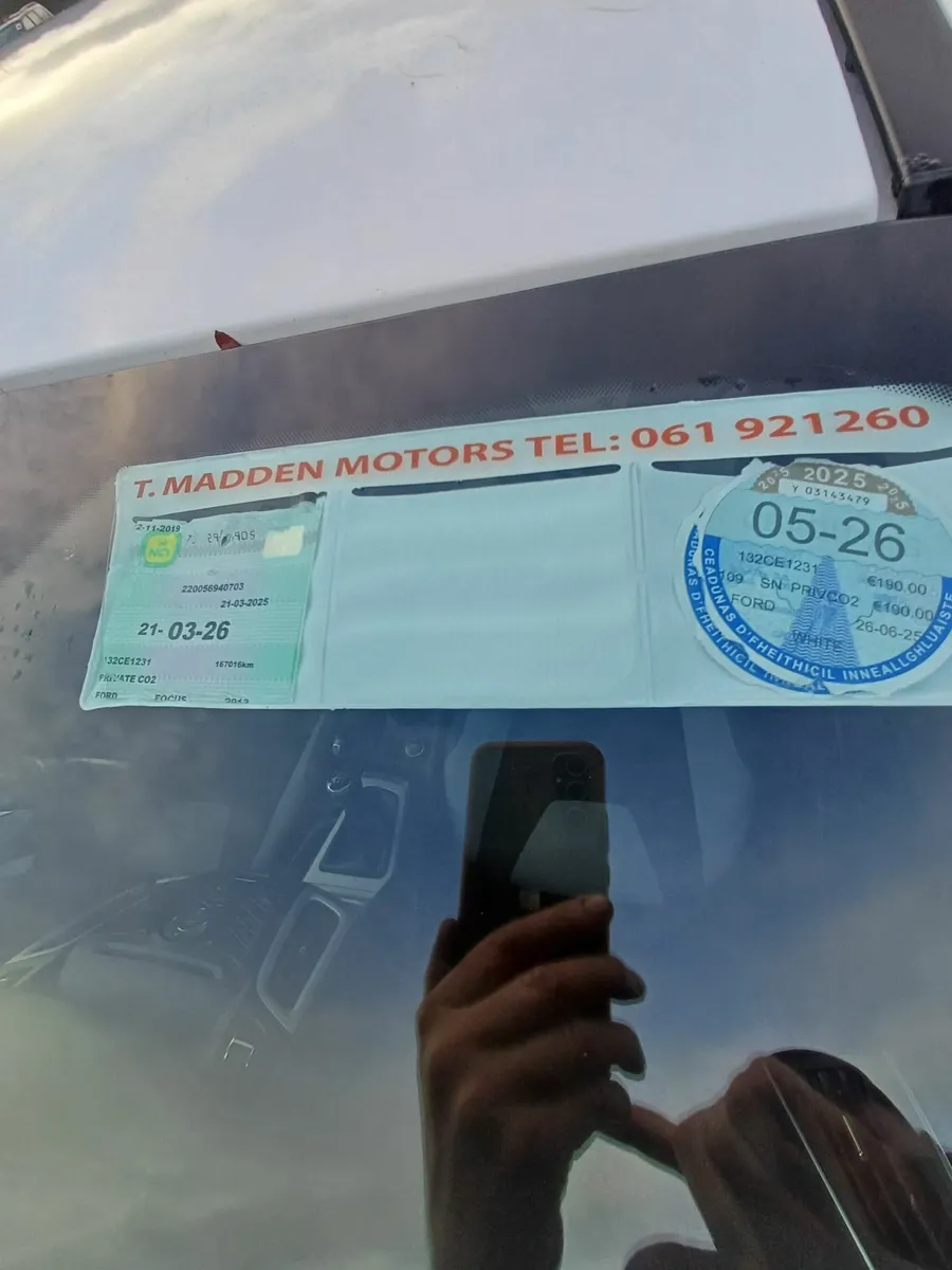 Ford Focus 2013 - Image 2