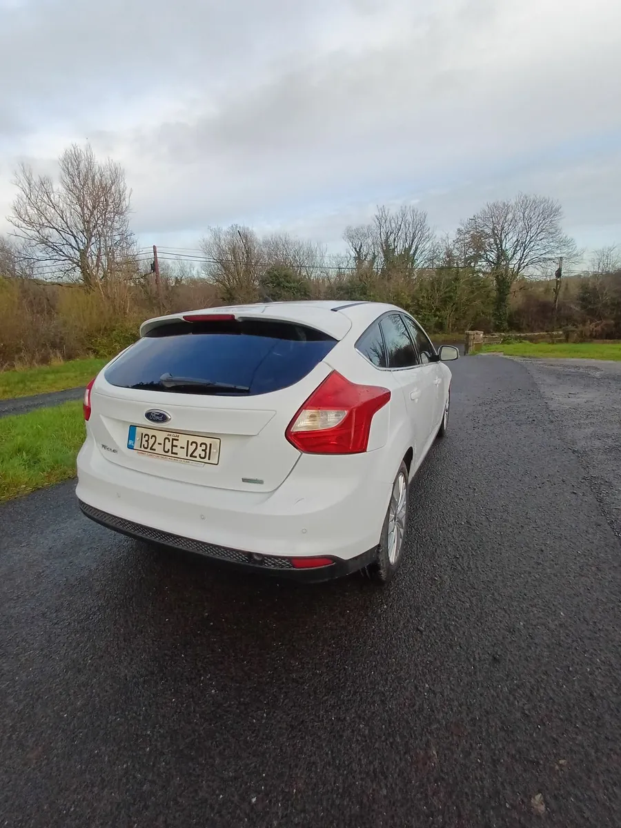 Ford Focus 2013 - Image 4