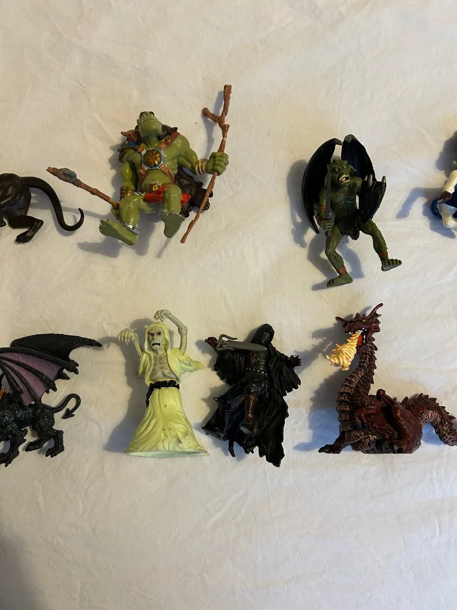 Fantasy, Medieval and Horror Statues/Figurines - Image 2