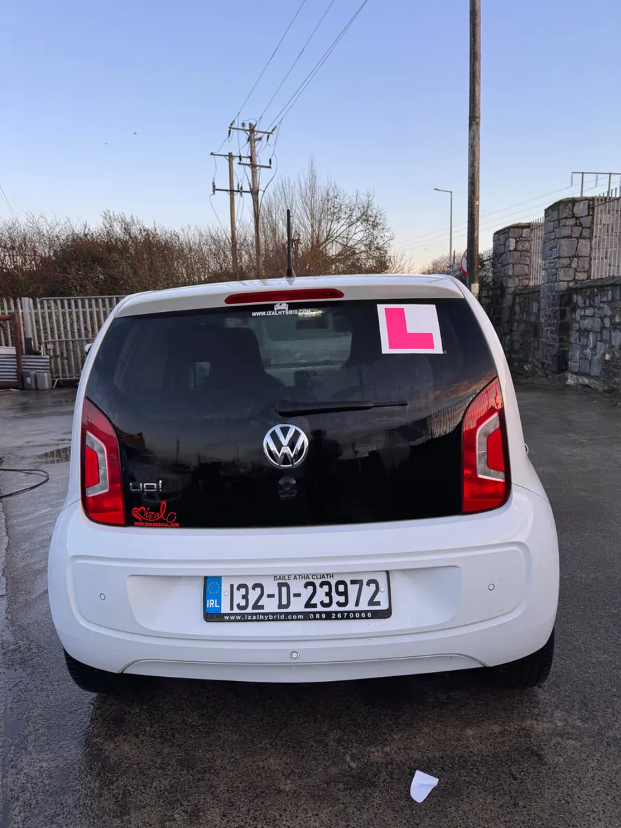 Volkswagen up! 2013 - Image 4