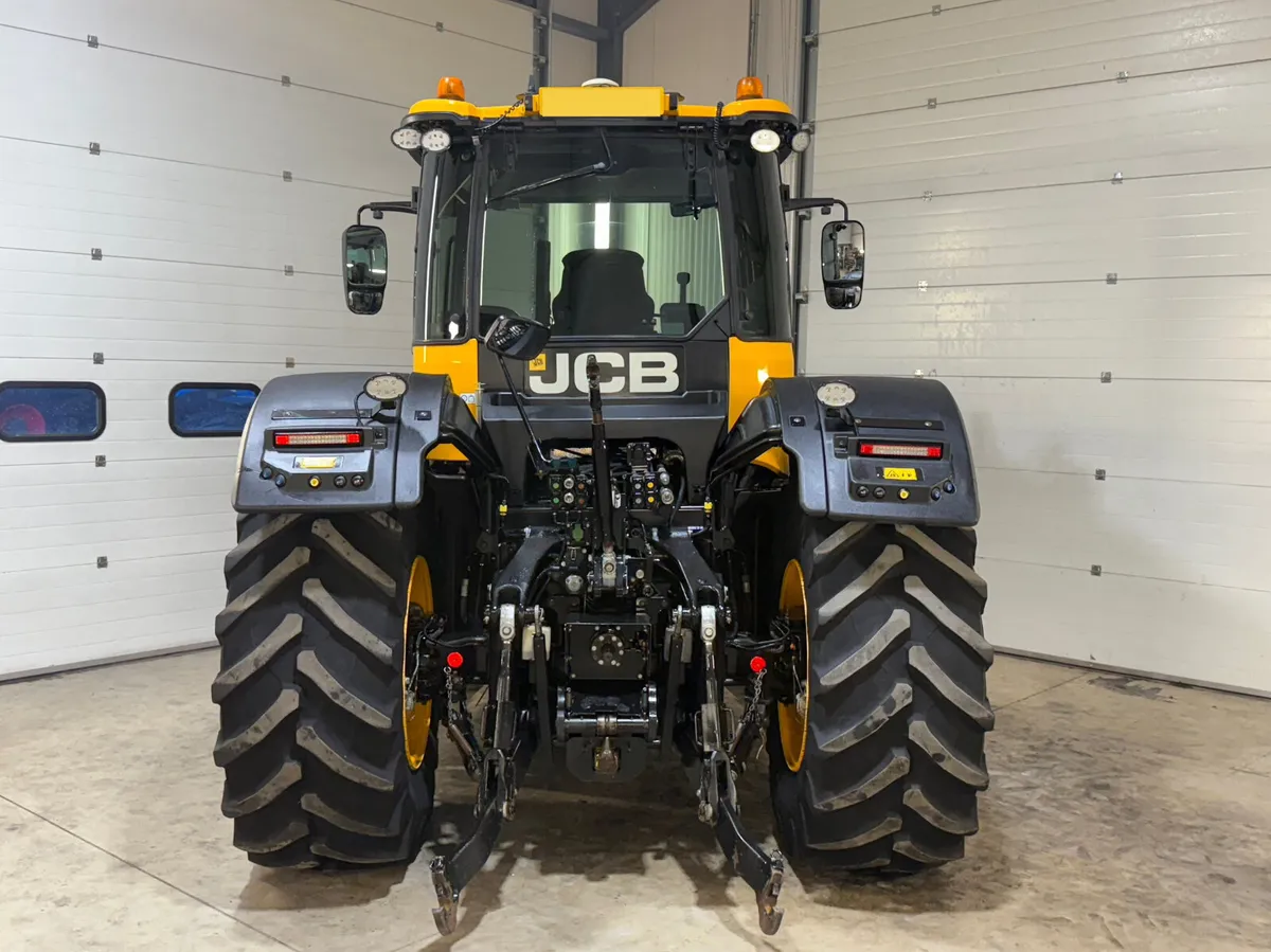 JCB 4220 Fastrac ***Only 4100 hours!!*** - Image 3