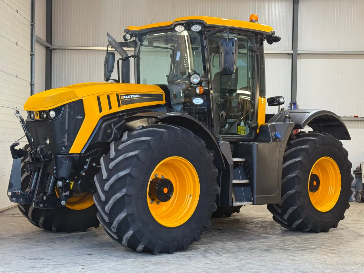 JCB 4220 Fastrac ***Only 4100 hours!!*** - Image 1